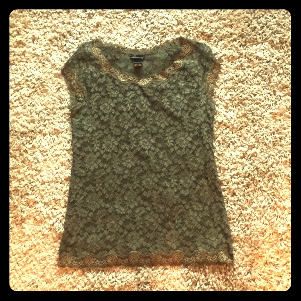 Lacy green top